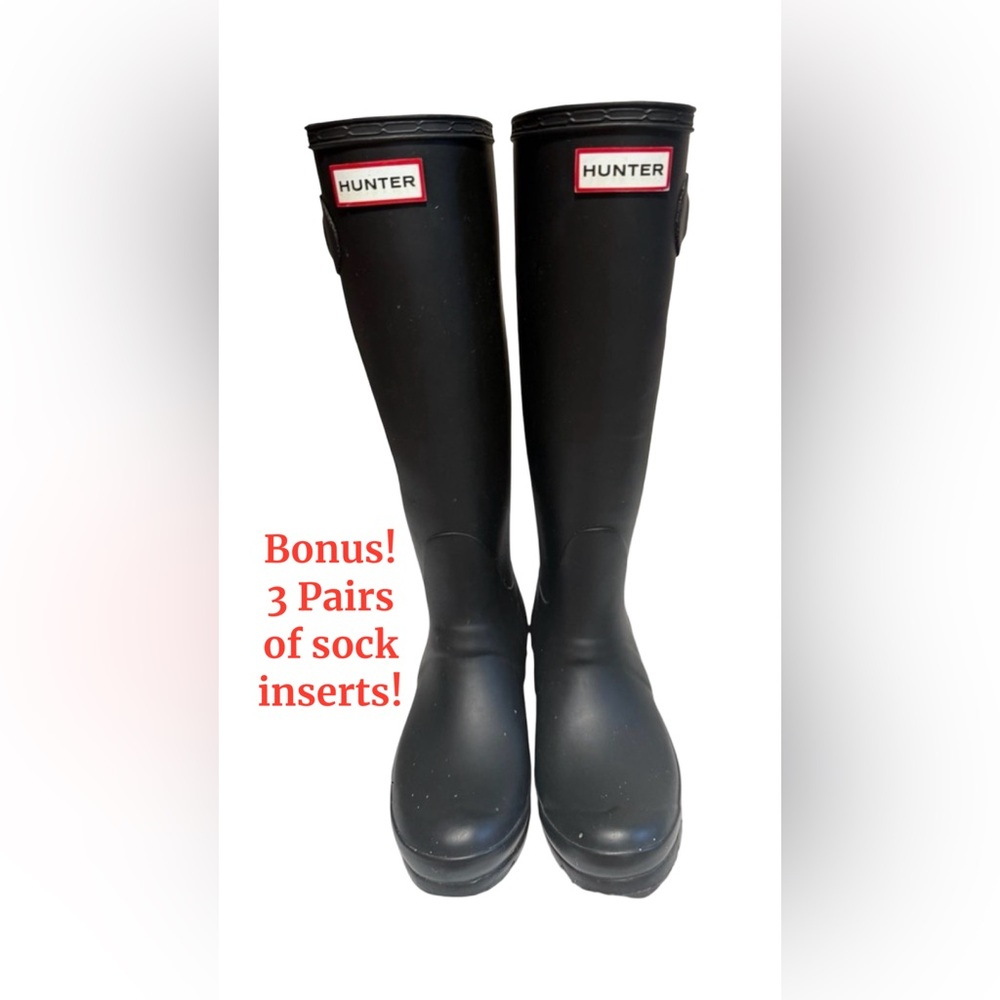 Hunter Black Rubber Boots Tall (3 PR FREE SOCKS)